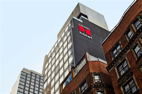 住醫院附近|紐約時代廣場世民飯店 (citizenM New York Times Square)